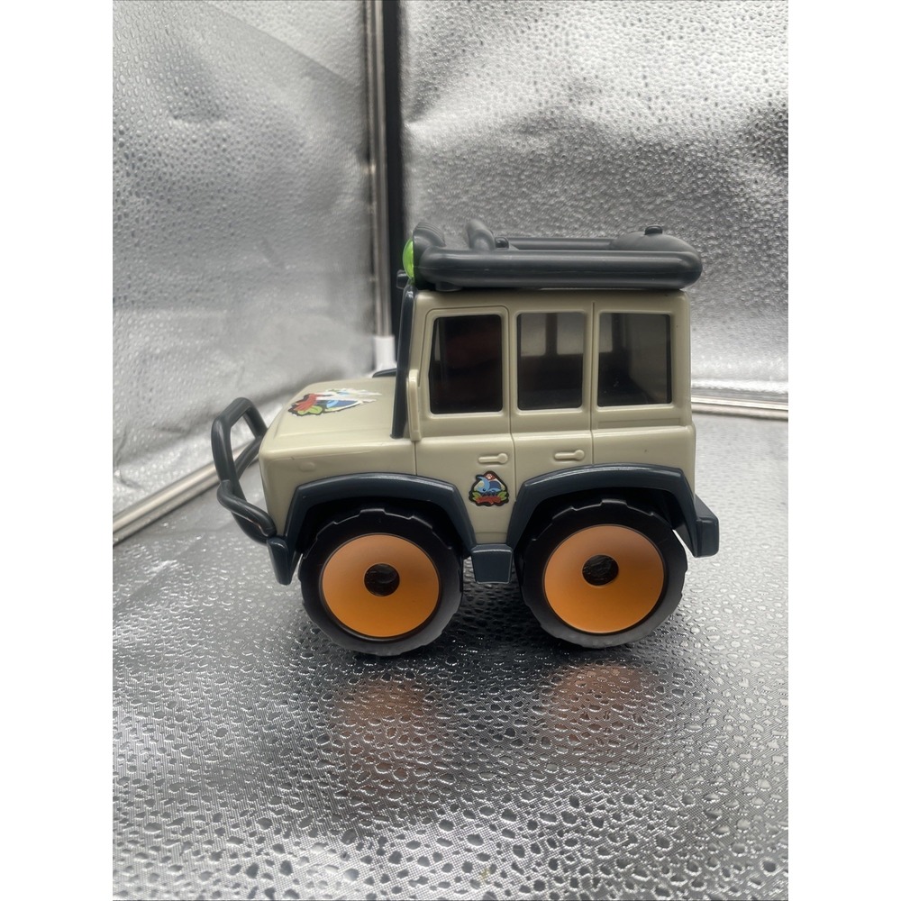 Little Tikes Big Adventures Binocular Searching Safari SUV STEM Toy Lights Up